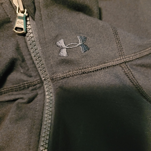 Small Under Armour All Seasons Gear Zip-Up - Picture 3 of 4